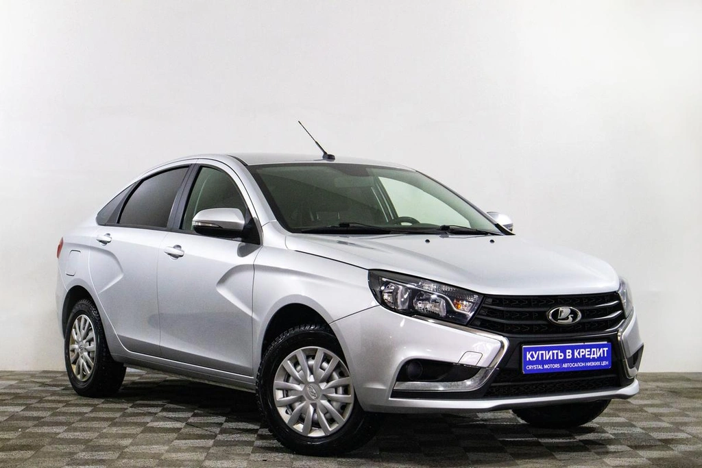 Седан ВАЗ (LADA) Vesta 2019 года, 879000 рублей, Сургут