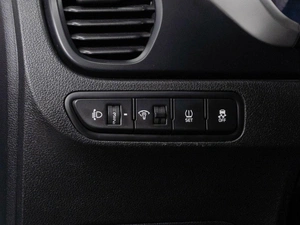 Седан Kia Rio 2021 года, 1549000 рублей, Тюмень