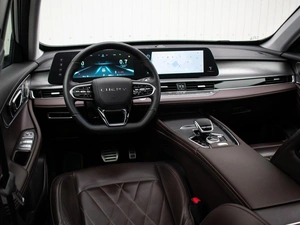 Внедорожник Chery Tiggo 8 Pro Max 2023 года, 2750000 рублей, Краснодар