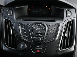 Хетчбэк Ford Focus 2012 года, 799000 рублей, Кирилловка