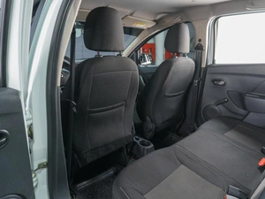 Седан Renault Logan Stepway 2019 года, 1199000 рублей, Сургут