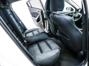 Седан Mazda 6 2015 года, 1690000 рублей, Красноярск