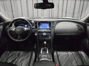 Внедорожник Infiniti QX70 2013 года, 2050000 рублей, Красноярск