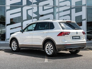 Внедорожник Volkswagen Tiguan 2018 года, 2425000 рублей, Краснодар