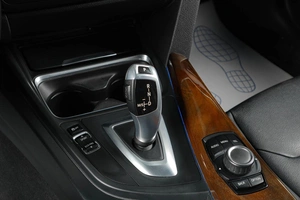 Седан BMW 3 серия 2015 года, 2019000 рублей, Тюмень