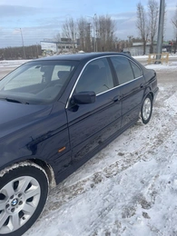 Седан BMW 5 серия 2001 года, 680000 рублей, Красноярск