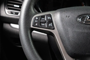 Седан ВАЗ (LADA) Vesta 2019 года, 879000 рублей, Сургут