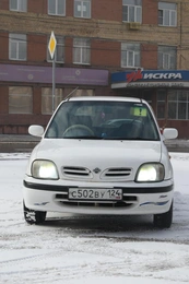 Хетчбэк Nissan March 1998 года, 220000 рублей, Красноярск