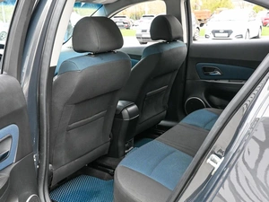 Седан Chevrolet Cruze 2013 года, 802500 рублей, Волгоград