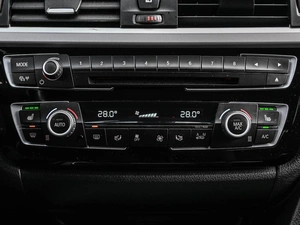 Седан BMW 3 серия 2017 года, 2299000 рублей, Кирилловка