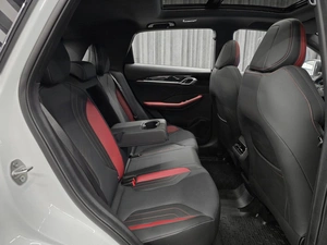 Внедорожник Geely Coolray 2024 года, 2400000 рублей, Красноярск