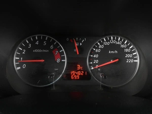 Хетчбэк Nissan Note 2012 года, 889000 рублей, Аксай