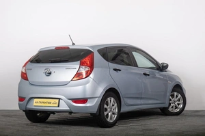 Хетчбэк Hyundai Solaris 2011 года, 689000 рублей, Томск