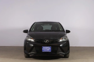 Хетчбэк Toyota Vitz 2016 года, 999000 рублей, Новосибирск