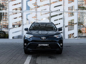 Внедорожник Toyota RAV4 2017 года, 1997000 рублей, Ставрополь