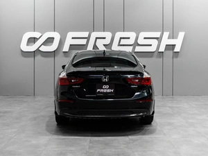 Седан Honda Insight 2018 года, 1850000 рублей, Тюмень