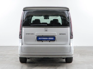 Минивэн Honda Stepwgn 2024 года, 3976900 рублей, Москва