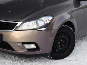 Универсал Kia Ceed 2010 года, 950000 рублей, Тверь