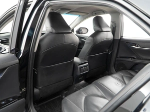 Седан Toyota Camry 2018 года, 2937444 рублей, Москва