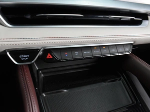 Внедорожник Geely Monjaro 2023 года, 3097000 рублей, Воронеж