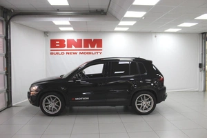 Внедорожник Volkswagen Tiguan 2012 года, 1620000 рублей, Смоленск