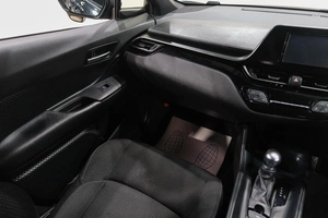 Внедорожник Toyota C-HR 2017 года, 2119000 рублей, Новокузнецк