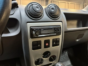 Седан Renault Logan 2008 года, 327000 рублей, Красноярск