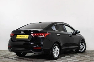 Седан Hyundai Solaris 2017 года, 1269000 рублей, Сургут