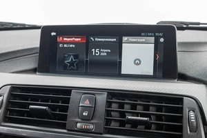 Седан BMW 3 серия 2017 года, 2039000 рублей, Барнаул