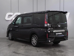 Минивэн Honda Stepwgn Spada 2017 года, 2534000 рублей, Воронеж