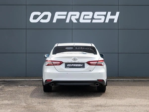 Седан Toyota Camry 2022 года, 3050000 рублей, Краснодар