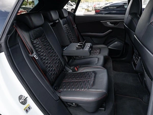 Внедорожник Audi RS Q8 2020 года, 12650000 рублей, Нижний Новгород