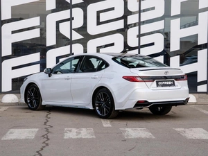 Седан Toyota Camry 2025 года, 4559000 рублей, Краснодар