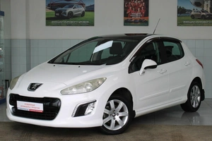 Хетчбэк Peugeot 308 2011 года, 450000 рублей, Красноярск