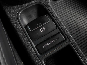 Внедорожник Volkswagen Tiguan 2016 года, 1589000 рублей, Воронеж