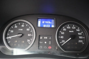 Хэтчбек Renault Sandero 2011 года, 735000 рублей, Орёл