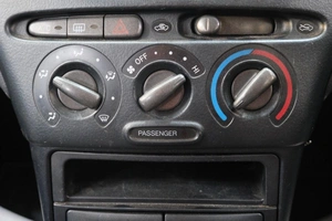 Минивэн Toyota Funcargo 2001 года, 489000 рублей, Омск