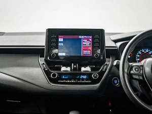 Хетчбэк Toyota Corolla 2020 года, 1900000 рублей, Красноярск