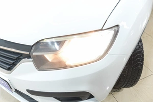 Седан Renault Logan 2019 года, 749000 рублей, Новокузнецк