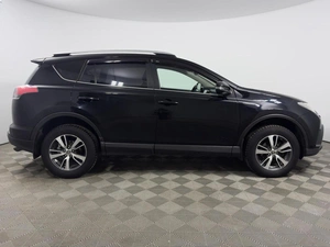 Внедорожник Toyota RAV4 2017 года, 2559900 рублей, Казань