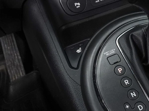 Внедорожник Kia Sportage 2012 года, 1280000 рублей, Ростов-на-Дону