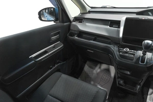 Минивэн Honda Freed 2019 года, 1629000 рублей, Новокузнецк