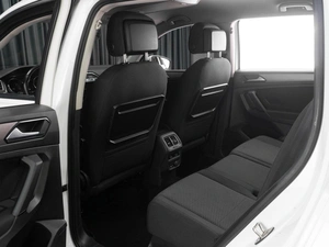 Внедорожник Volkswagen Tiguan 2018 года, 2119000 рублей, Тюмень