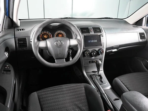 Седан Toyota Corolla 2013 года, 1299000 рублей, Аксай