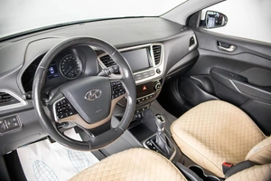 Седан Hyundai Solaris 2019 года, 1709000 рублей, Пермь