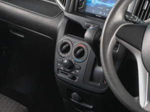 Минивэн Suzuki Solio 2017 года, 699000 рублей, Сургут