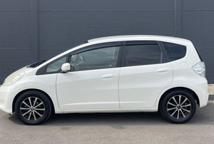 Хетчбэк Honda Fit 2010 года, 690000 рублей, Солонцы