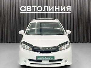 Минивэн Toyota Wish 2009 года, 1250000 рублей, Красноярск