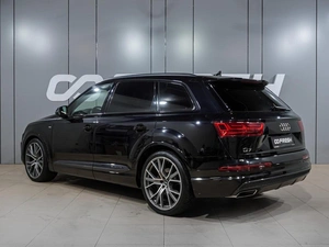 Внедорожник Audi Q7 2019 года, 5564000 рублей, Воронеж