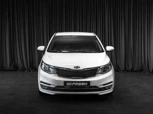 Седан Kia Rio 2015 года, 949000 рублей, Тюмень